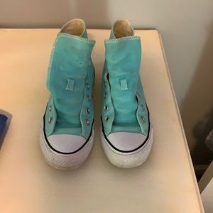 Teal 7.5 chuck Taylor converse